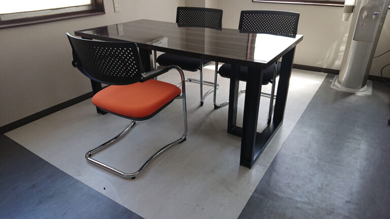 Table001-09