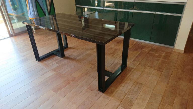 Table001-04